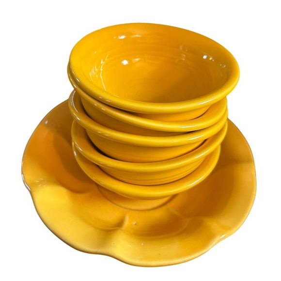 Mccoy Other - Vintage McCoy/Fiesta Ware 6 Piece Bundle Golden Yellow Bowls 5” & 8”